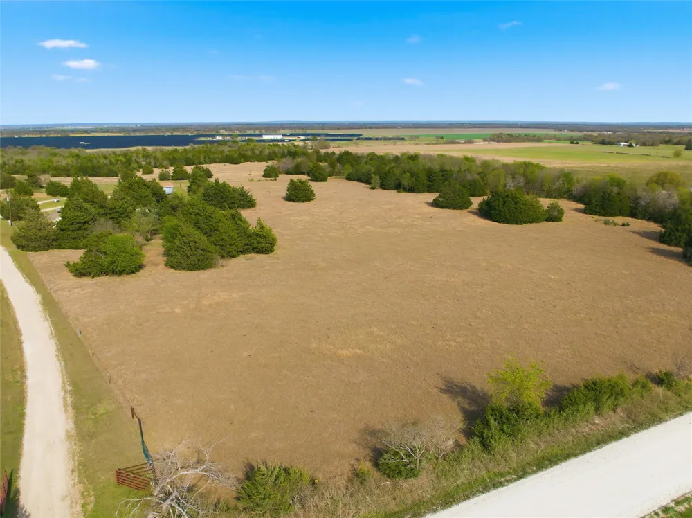 196 County Road 144 Riesel, TX 76682
