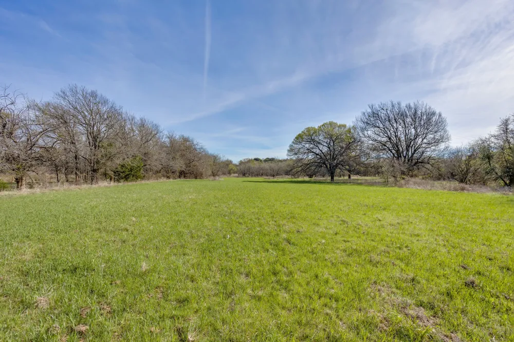 HCR 1136 Blum, TX 76093