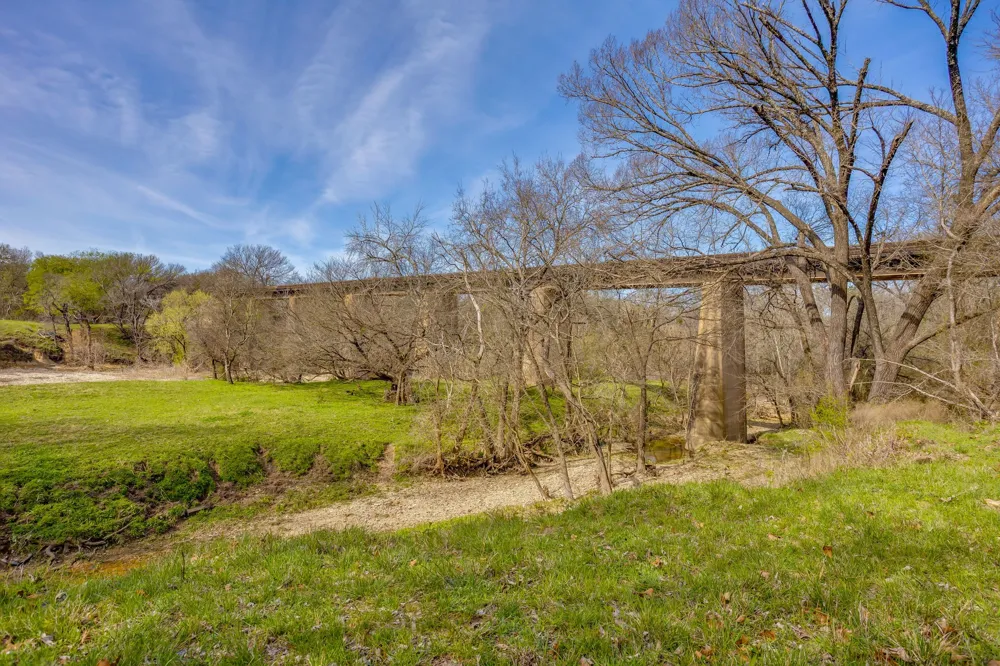 HCR 1136 Blum, TX 76093