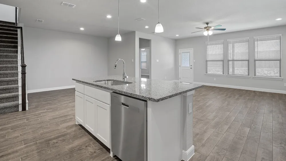 204 WINDMILL DRIVE Rhome, TX 76078