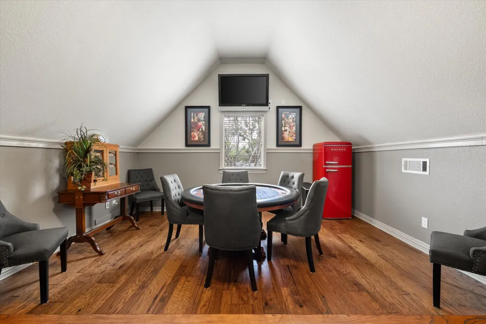 2703 Katherine Court Dalworthington Gardens, TX 76016