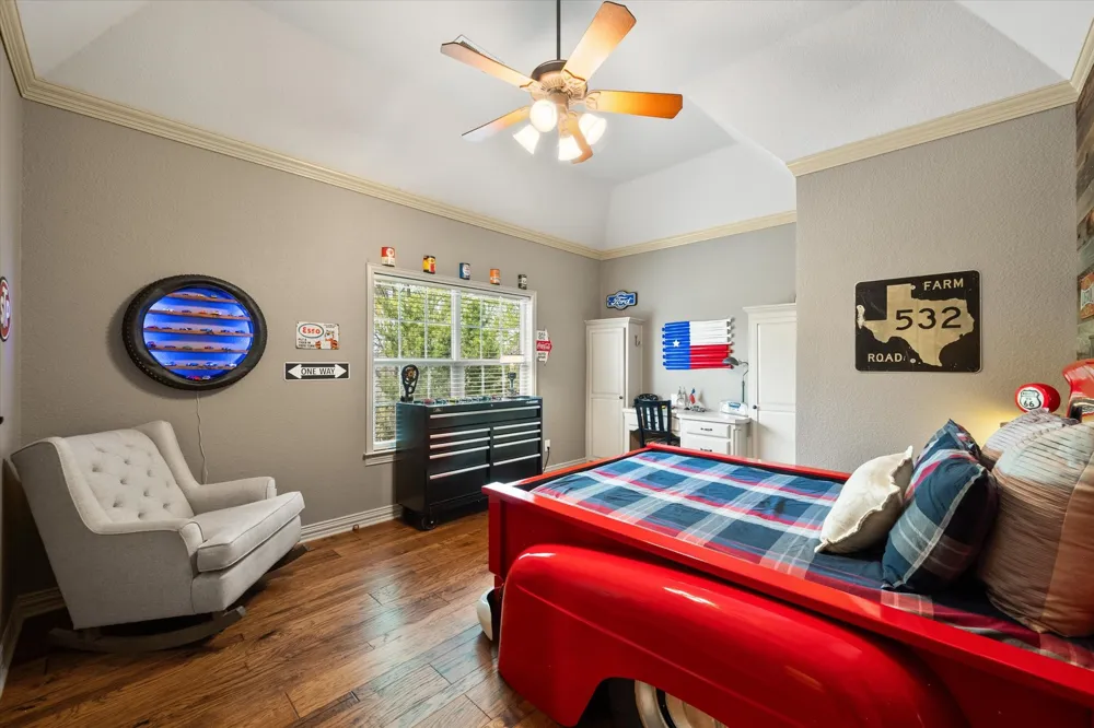 2703 Katherine Court Dalworthington Gardens, TX 76016