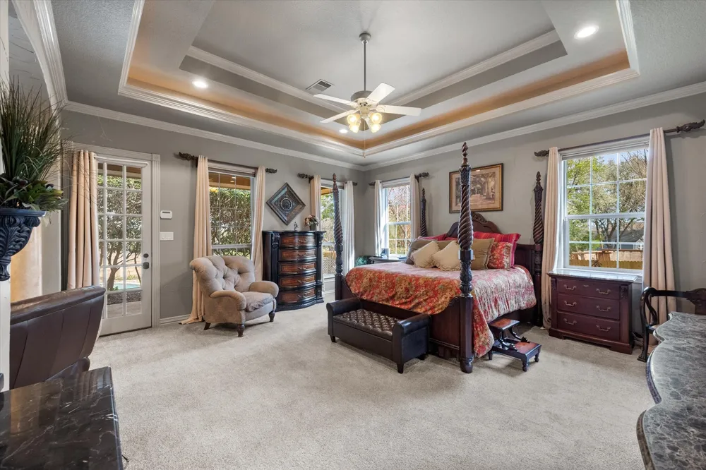 2703 Katherine Court Dalworthington Gardens, TX 76016
