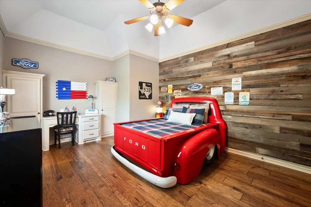 2703 Katherine Court Dalworthington Gardens, TX 76016