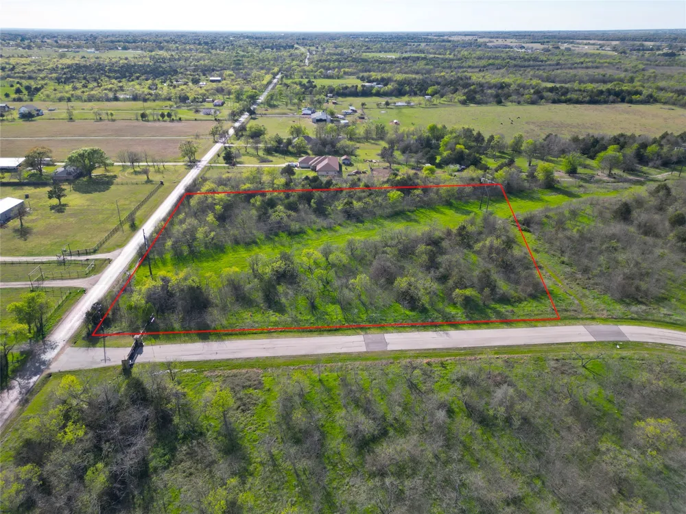 8001 Big Water Lane Kemp, TX 75143