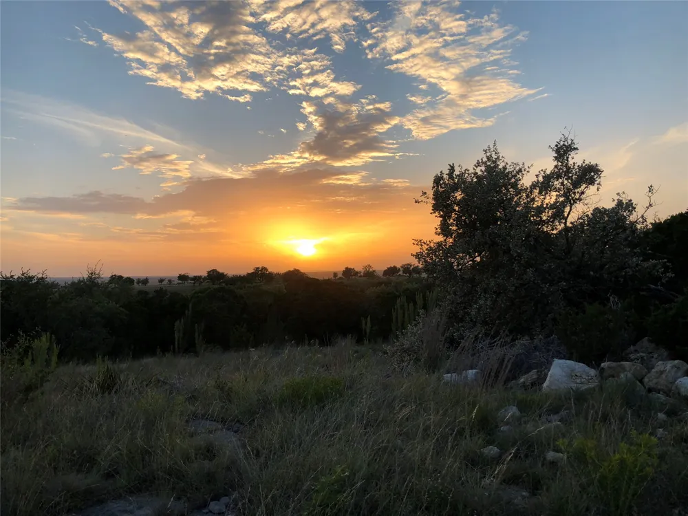 201 Cedar Mountain Drive Marble Falls, TX 78654