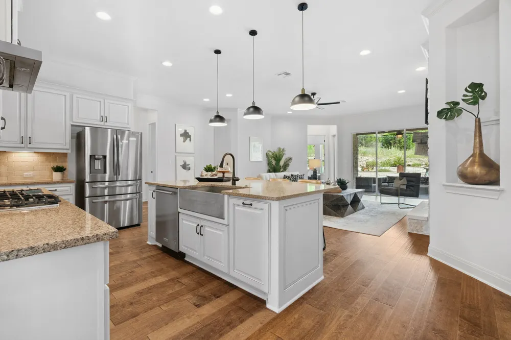 377 Bristlecone Drive Driftwood, TX 78619