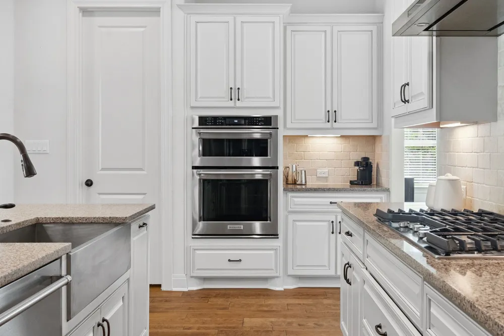 377 Bristlecone Drive Driftwood, TX 78619
