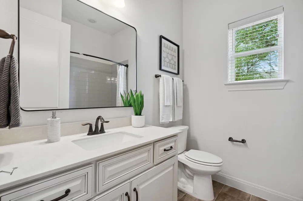 377 Bristlecone Drive Driftwood, TX 78619