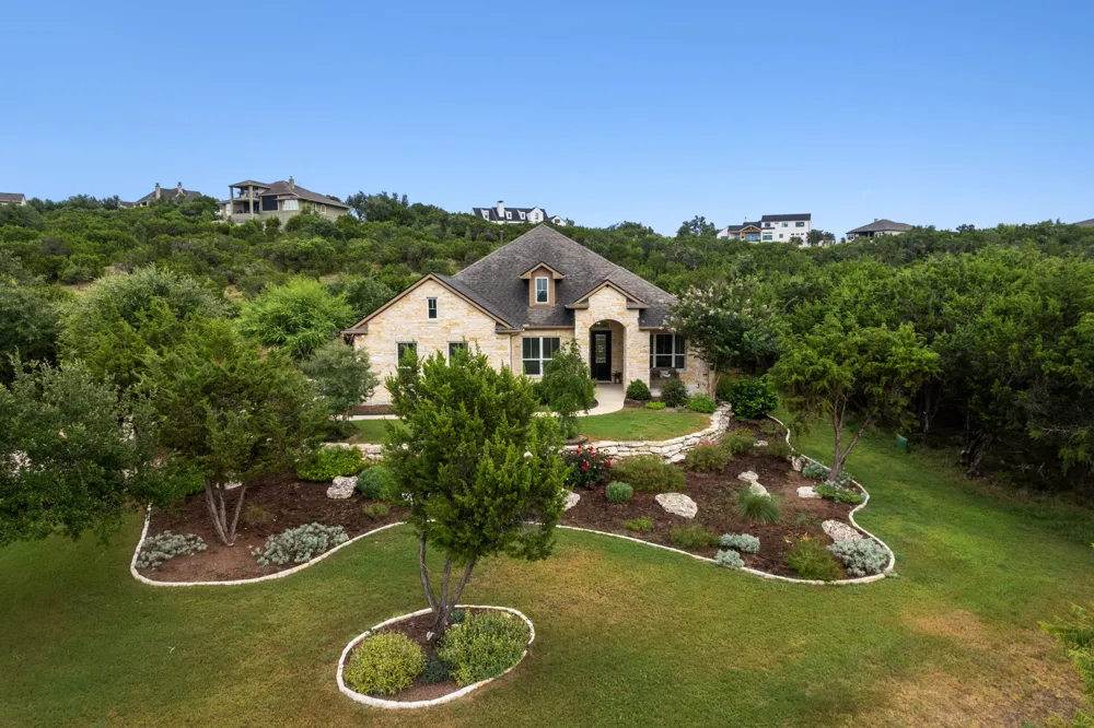 377 Bristlecone Drive Driftwood, TX 78619