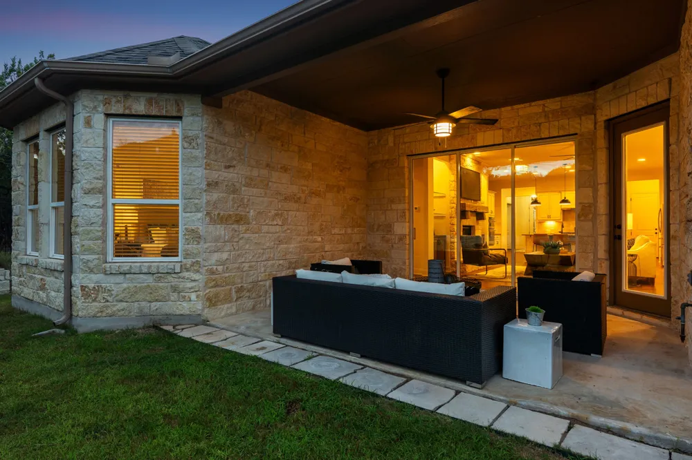 377 Bristlecone Drive Driftwood, TX 78619
