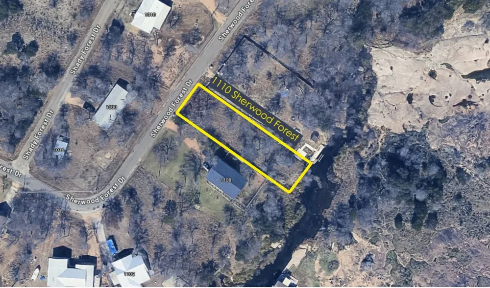 1110 Sherwood Forest Drive Granite Shoals, TX 78654