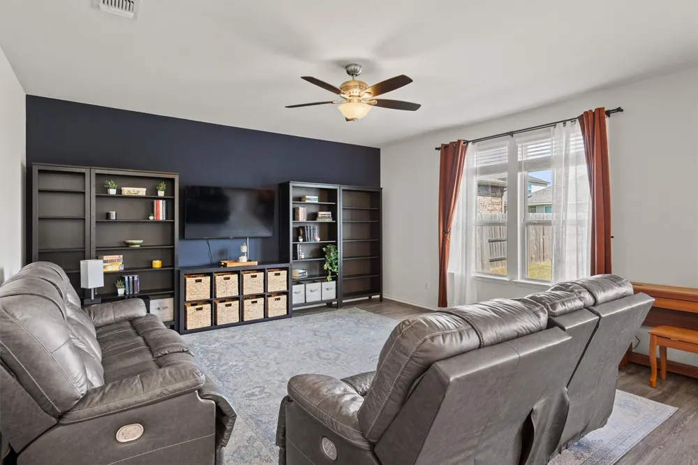 11816 Jackson Falls Way Manor, TX 78653