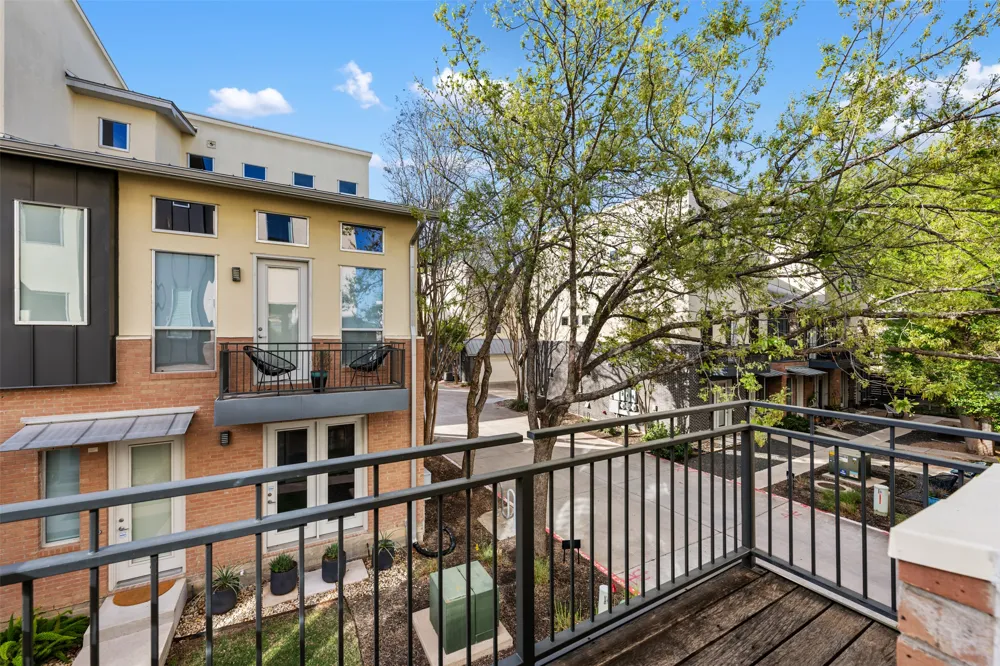 1209 Kinney Avenue #D Austin, TX 78704
