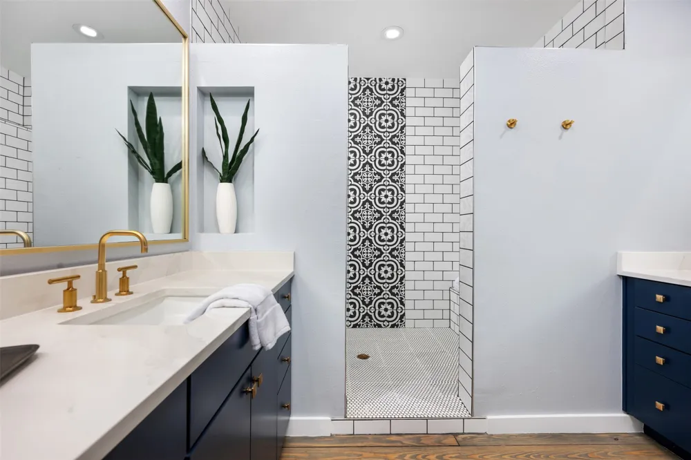 1209 Kinney Avenue #D Austin, TX 78704