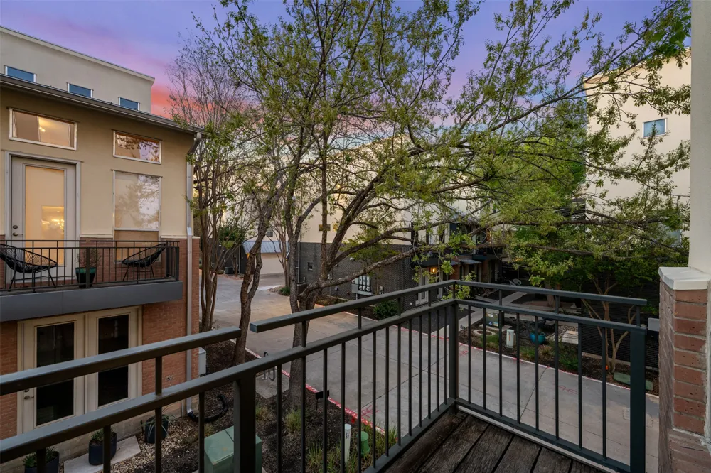1209 Kinney Avenue #D Austin, TX 78704