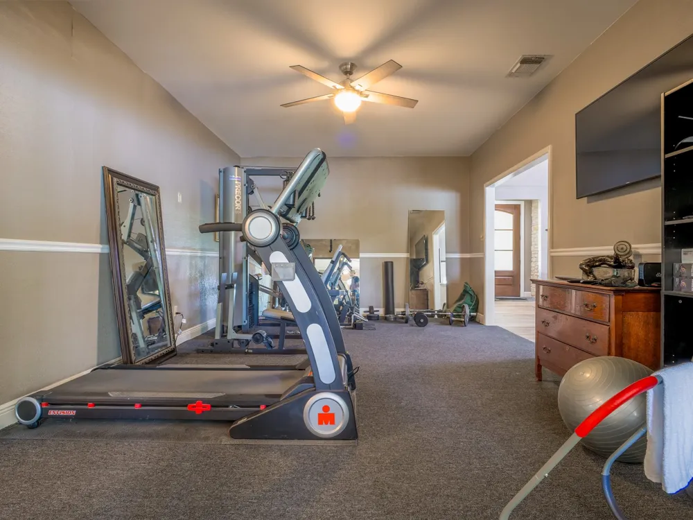 313 Meadowlakes Drive Meadowlakes, TX 78654