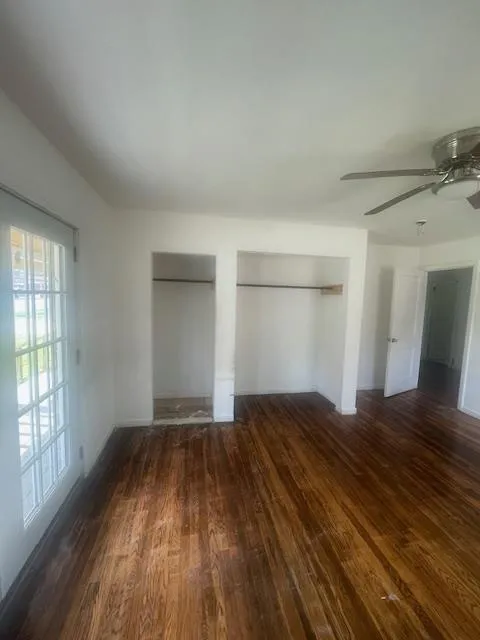 106 E Derenne Avenue Savannah, GA 31405