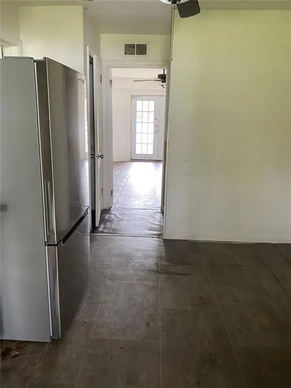 106 E Derenne Avenue Savannah, GA 31405