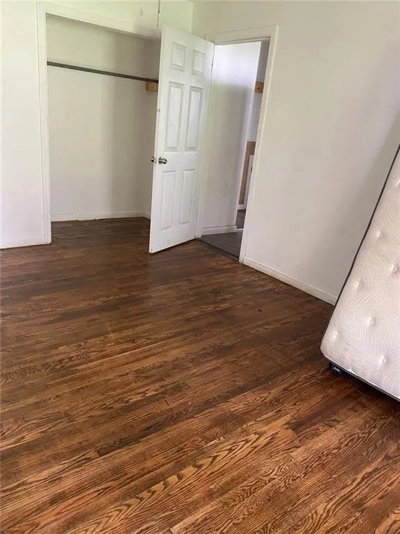 106 E Derenne Avenue Savannah, GA 31405