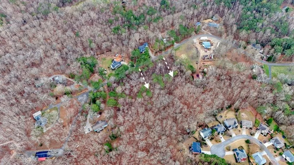 8245 Bow Trail Woodstock, GA 30188