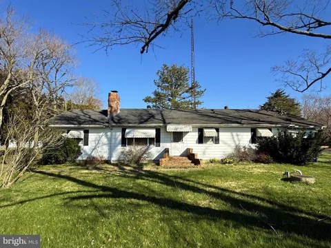 7592 GREEN LEWIS ROAD