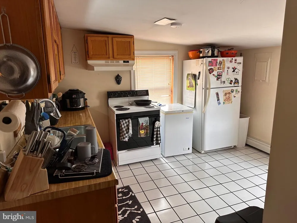 152 MAIN STREET Chalfont, PA 18914