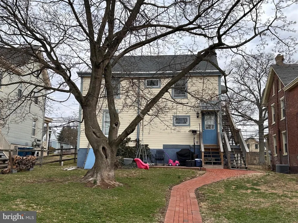 152 MAIN STREET Chalfont, PA 18914