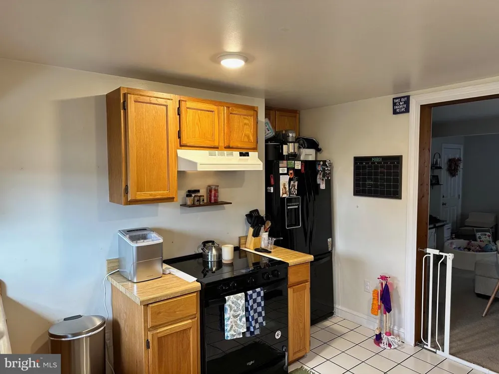 152 MAIN STREET Chalfont, PA 18914