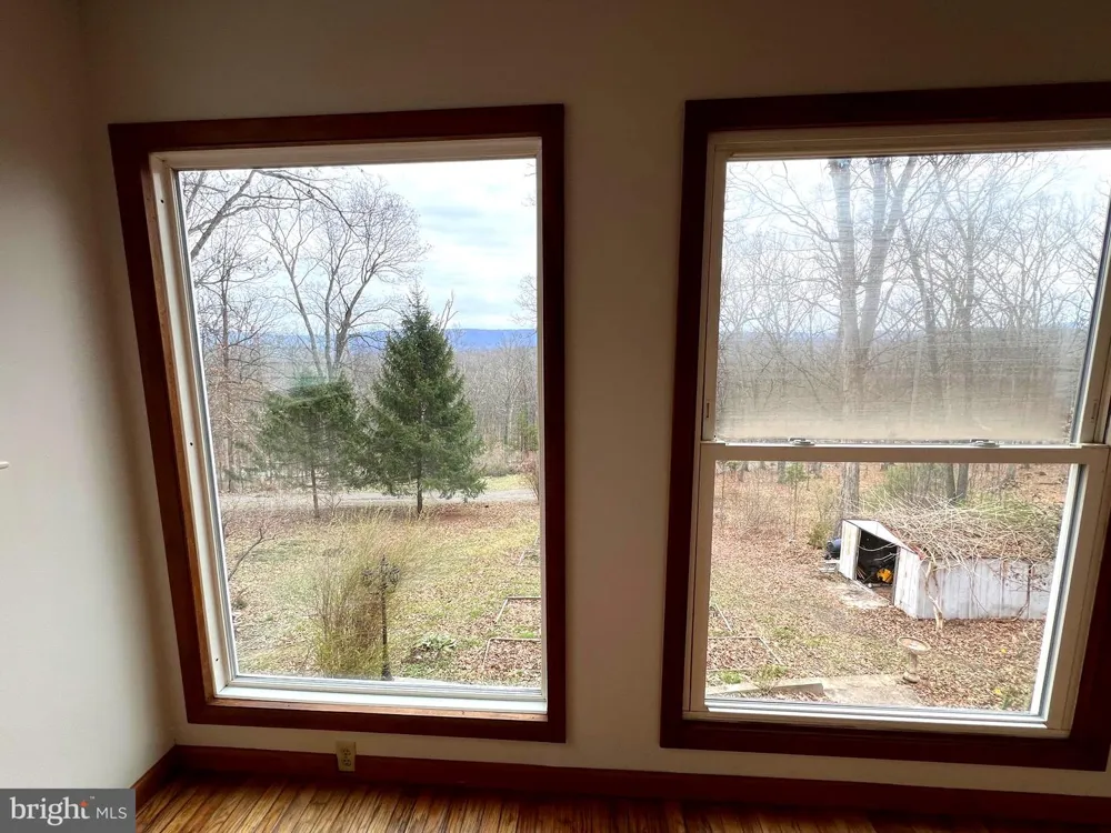 2932 KERNS SCHOOL ROAD Springfield, WV 26763
