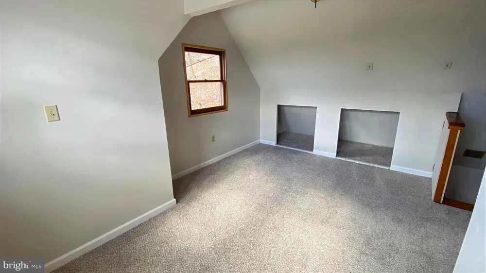 2932 KERNS SCHOOL ROAD Springfield, WV 26763