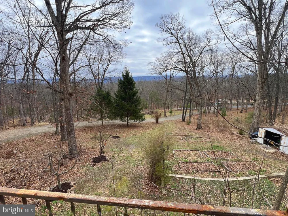 2932 KERNS SCHOOL ROAD Springfield, WV 26763