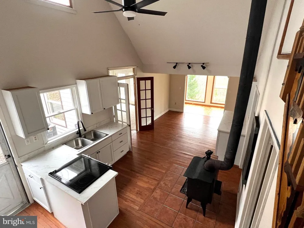 2932 KERNS SCHOOL ROAD Springfield, WV 26763