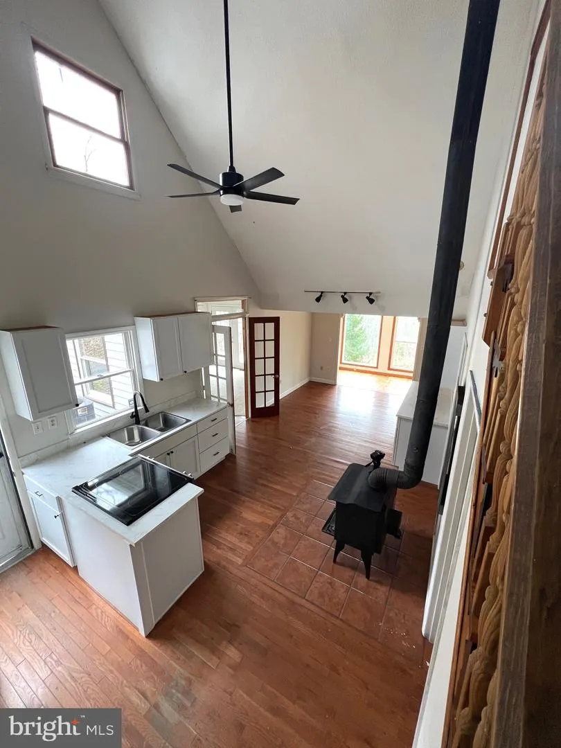 2932 KERNS SCHOOL ROAD Springfield, WV 26763