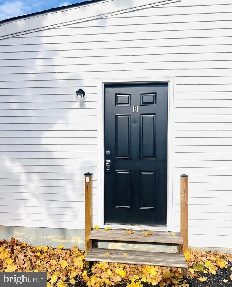 401 BLUEBELL ROAD #B Williamstown, NJ 08094