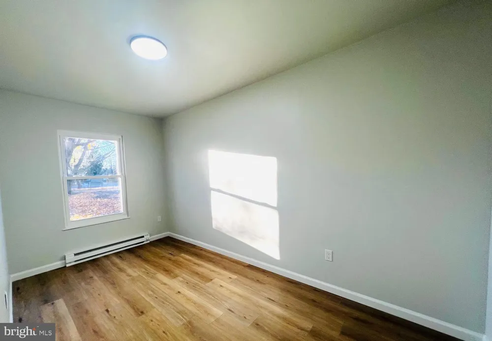 401 BLUEBELL ROAD #B Williamstown, NJ 08094