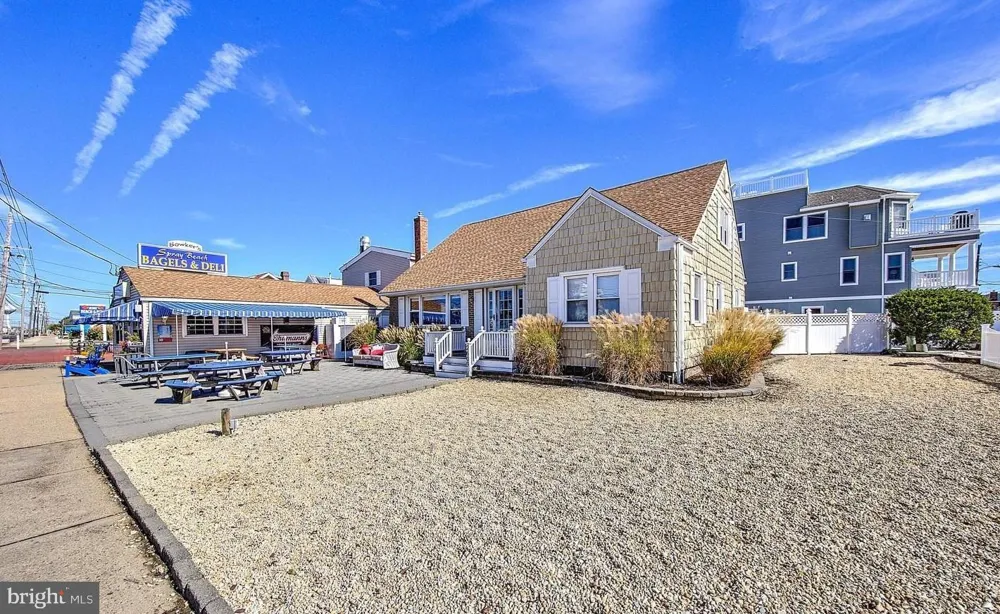 2609 LONG BEACH BOULEVARD Long Beach, NJ 08008