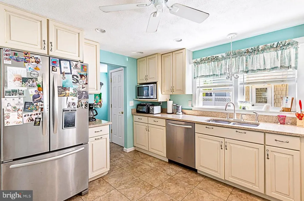 2609 LONG BEACH BOULEVARD Long Beach, NJ 08008