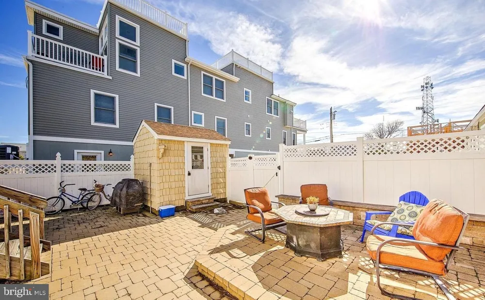 2609 LONG BEACH BOULEVARD Long Beach, NJ 08008