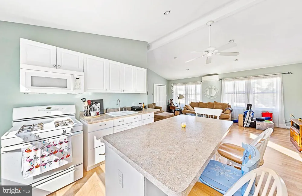 2609 LONG BEACH BOULEVARD Long Beach, NJ 08008