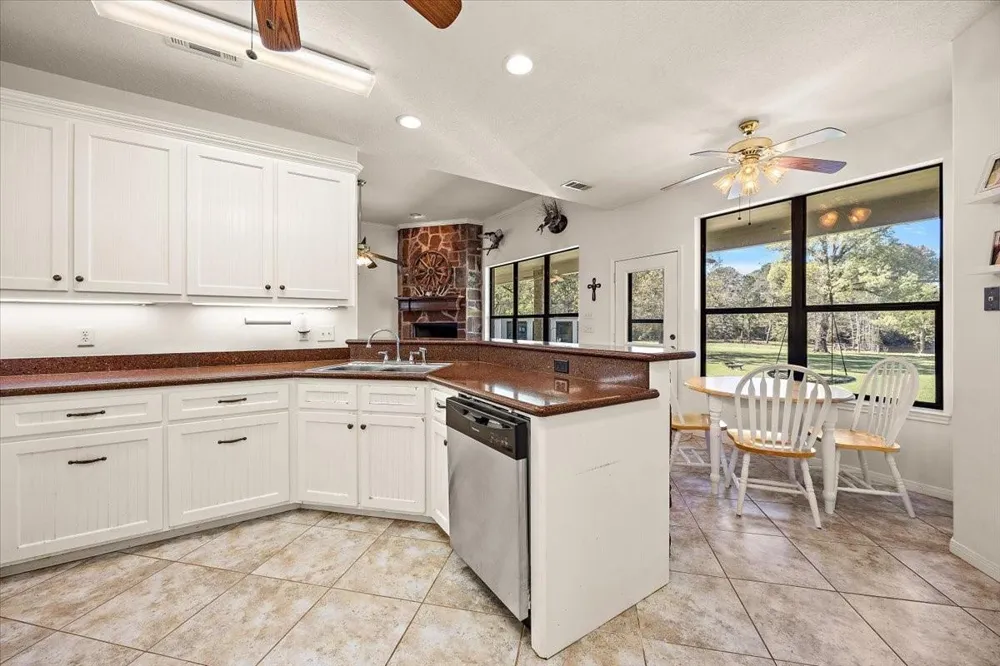 394 Fm 230 Trinity, TX 75862
