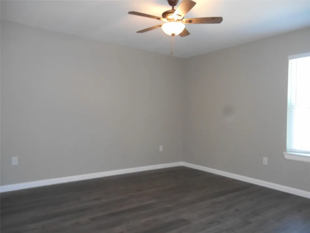 1547 Greenfield Road Hempstead, TX 77445
