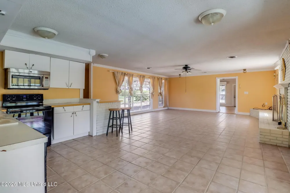416 Howard Street Wiggins, MS 39577