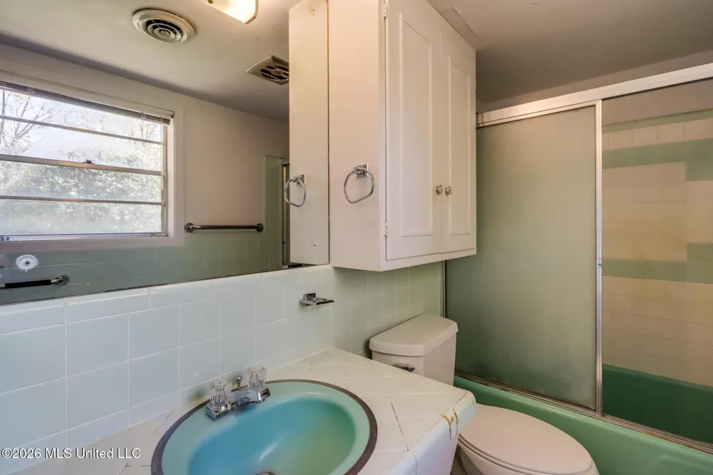 416 Howard Street Wiggins, MS 39577