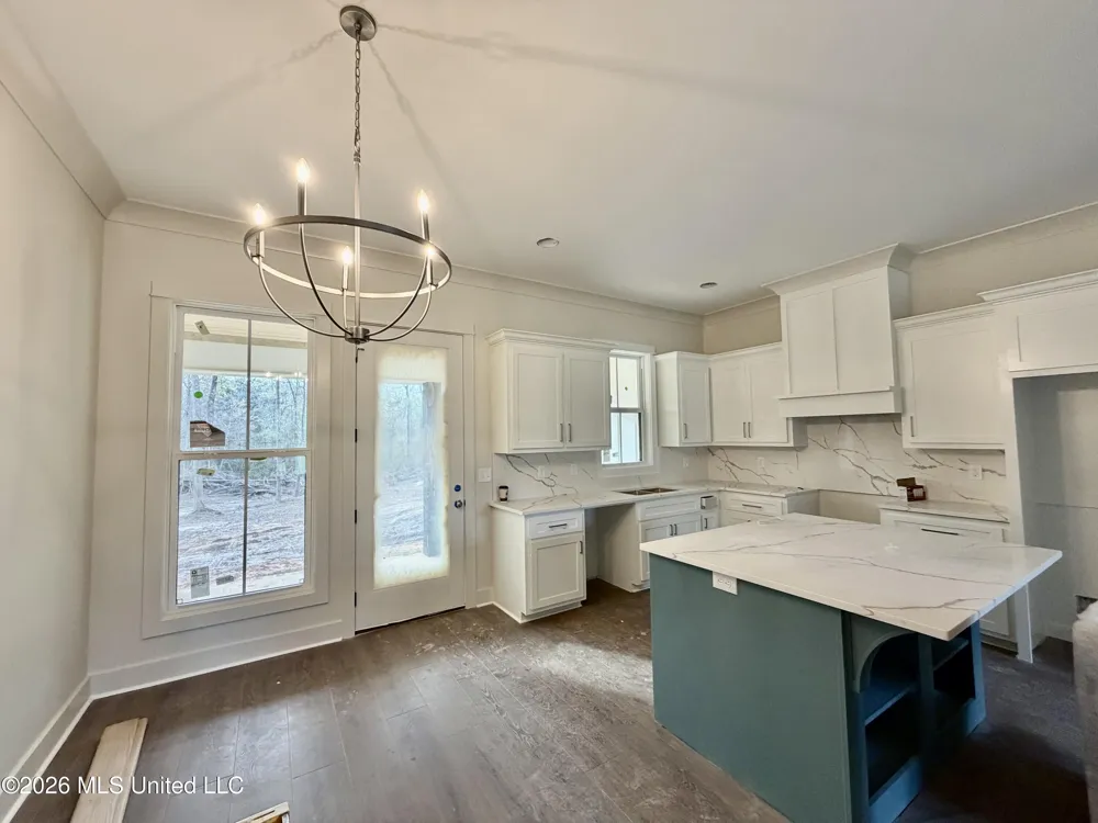 39 Forest Barnes Road Petal, MS 39465