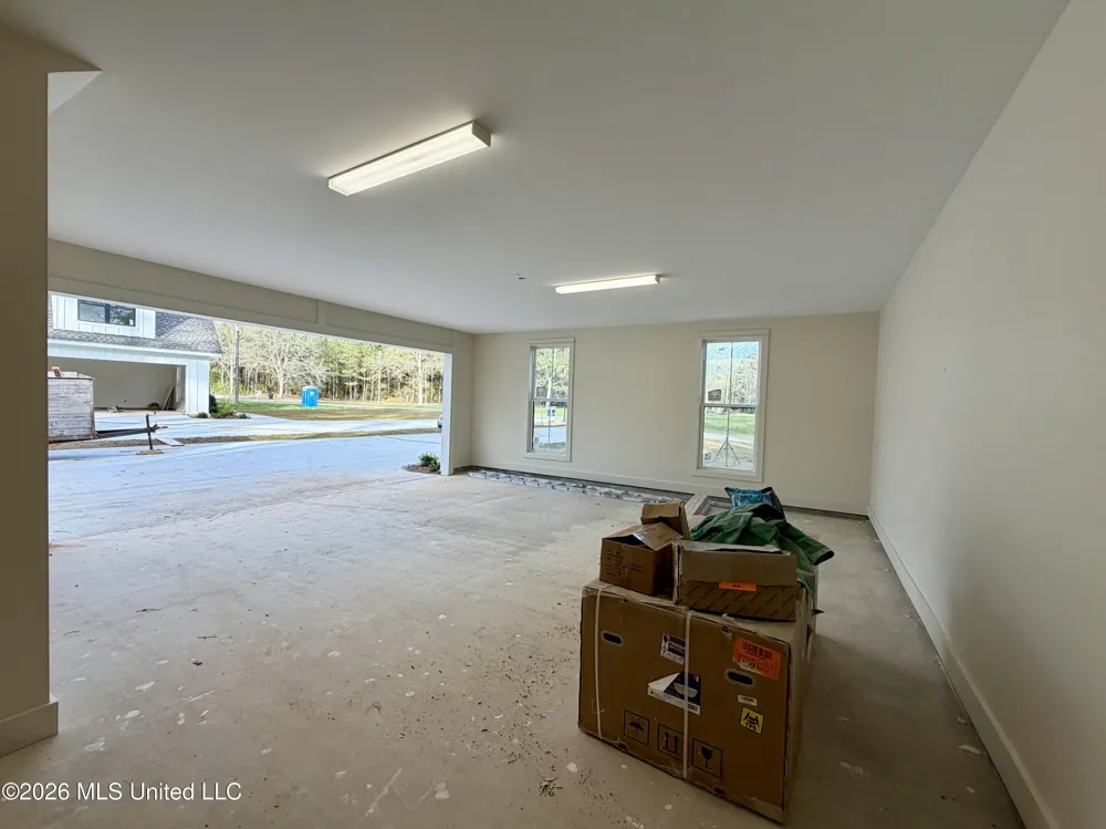 39 Forest Barnes Road Petal, MS 39465