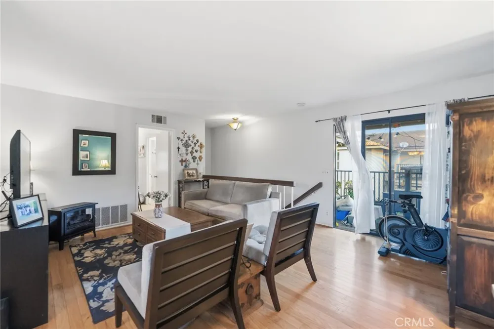 16865 Donwest Tustin, CA 92780