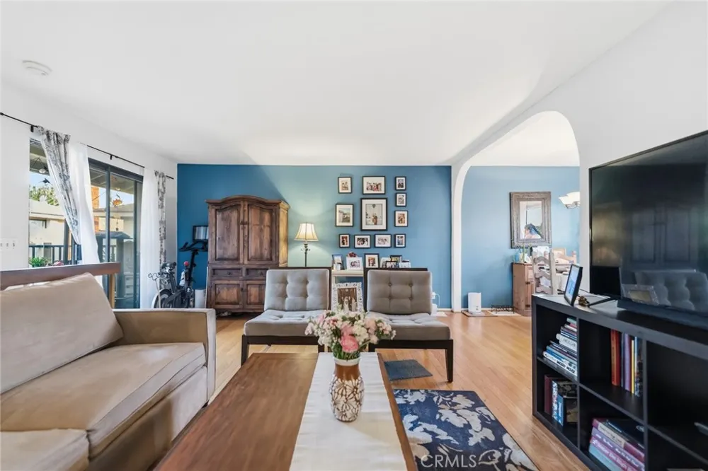 16865 Donwest Tustin, CA 92780