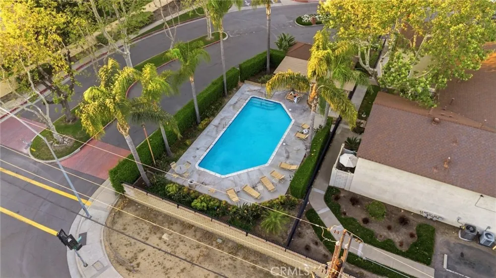 16865 Donwest Tustin, CA 92780