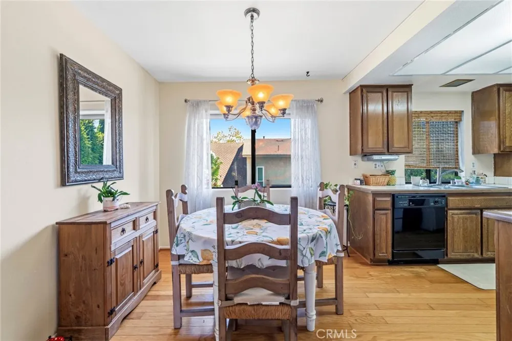 16865 Donwest Tustin, CA 92780